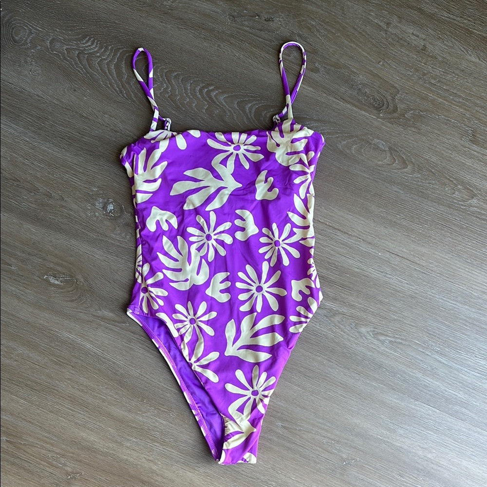 Billabong Deep Sea Daisy One Piece